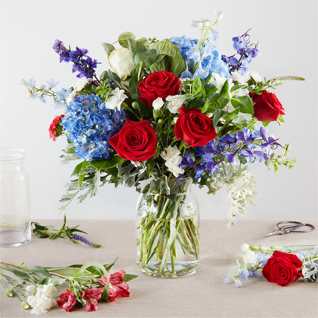 Star Spangled - A Florist Original – Nextdayflowers.net, Tontitown AR