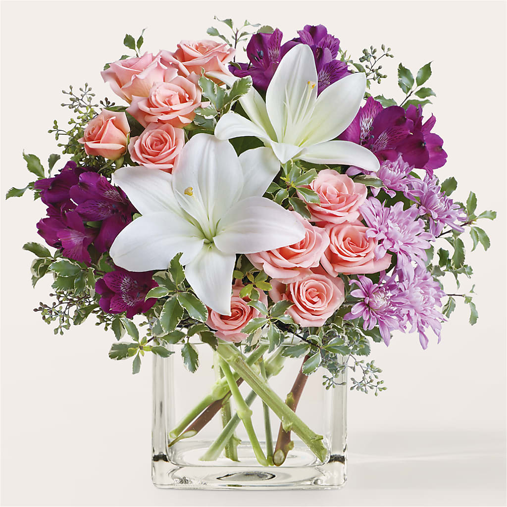 Mani Pedi Bouquet – Nextdayflowers.net, Tontitown AR