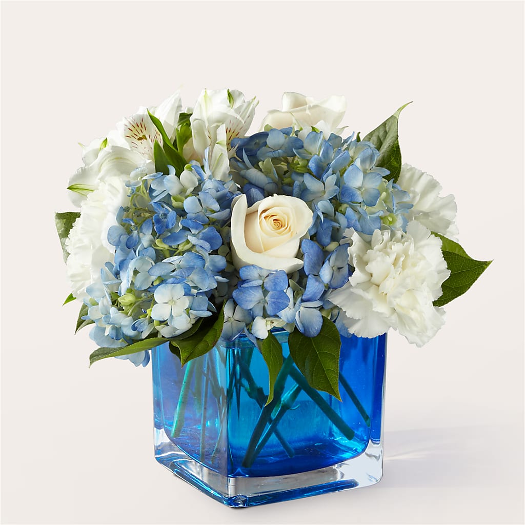 Soothing Waters Bouquet – Nextdayflowers.net, Tontitown AR