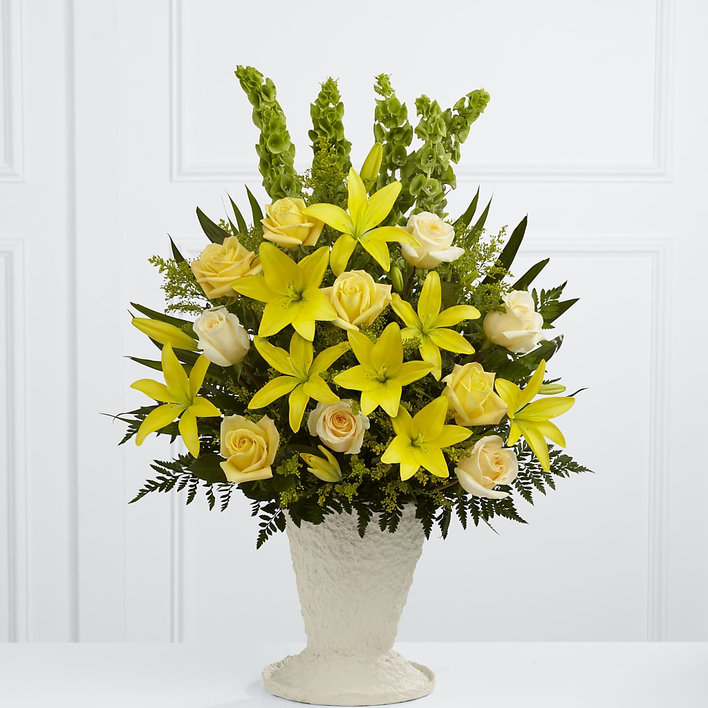 Golden Memories Arrangement – Nextdayflowers.net, Tontitown AR