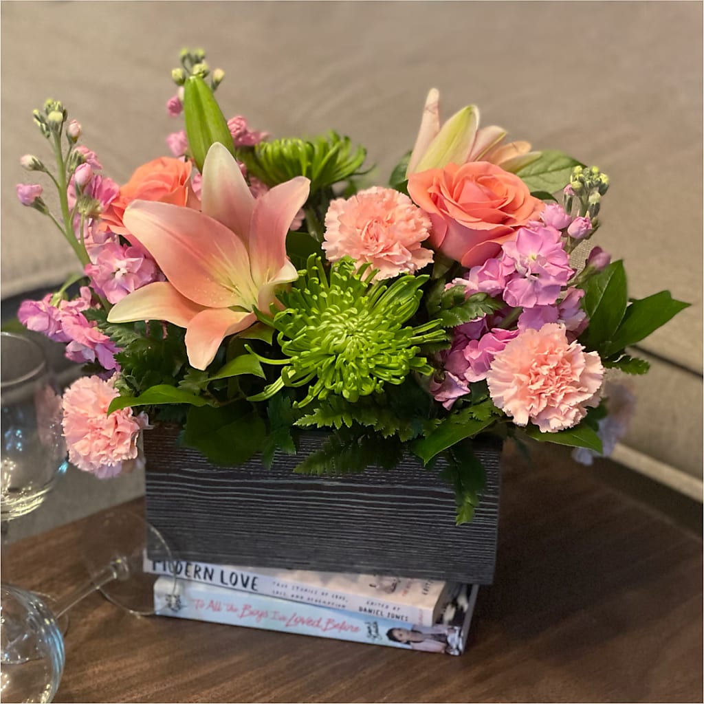 Beautiful Spirit Basket – Nextdayflowers.net, Tontitown AR