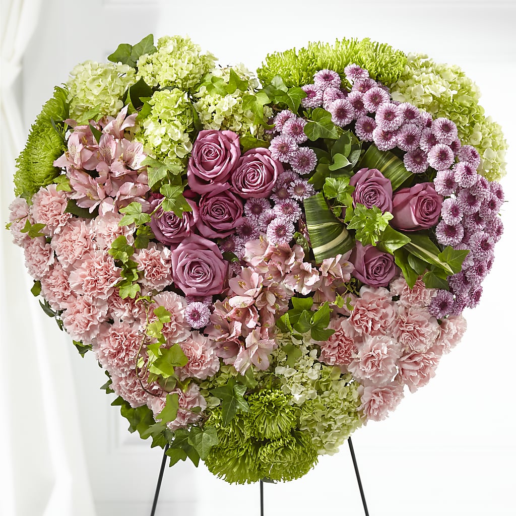 Heartwarming Standing Heart – Nextdayflowers.net, Tontitown AR