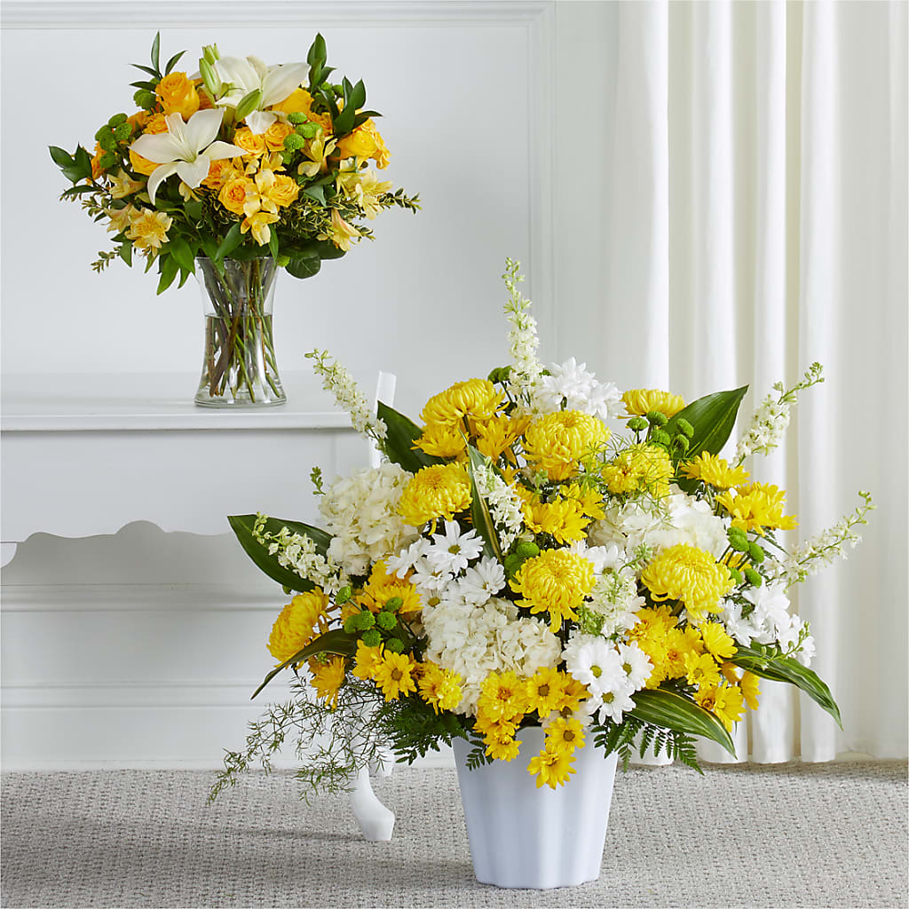 Warm Remembrance Bundles – Nextdayflowers.net, Tontitown AR