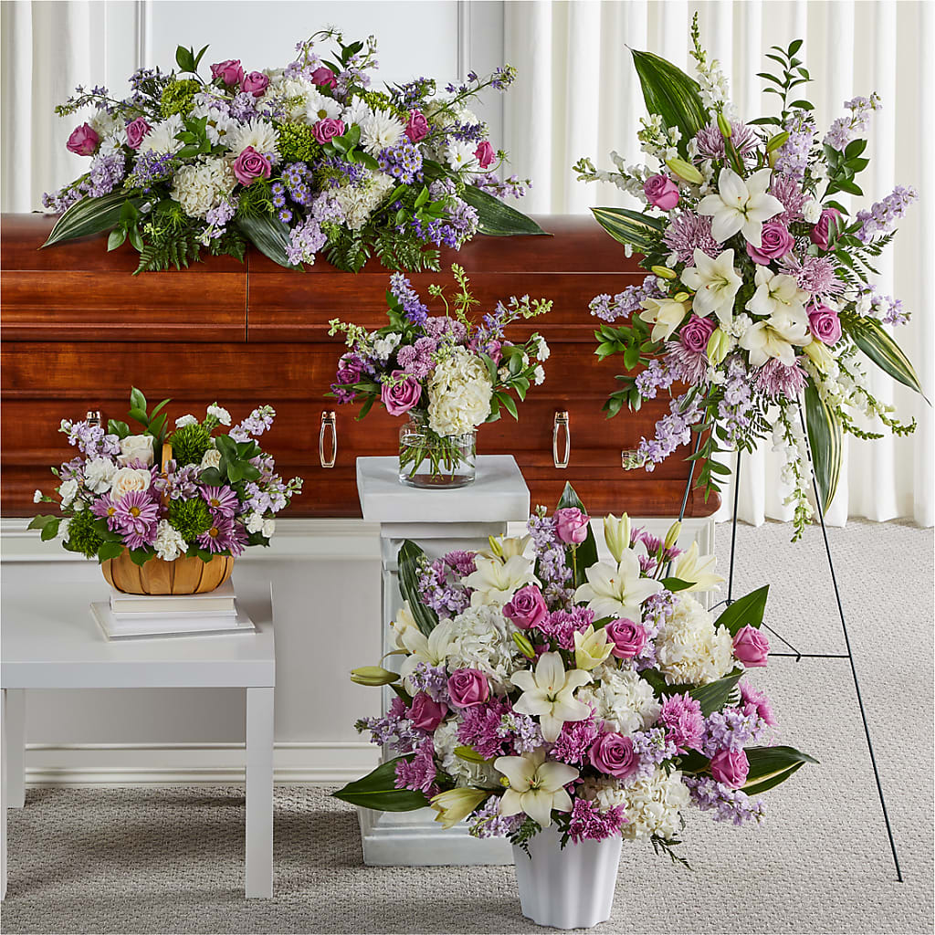 Tender Embrace Bundles – Nextdayflowers.net, Tontitown AR