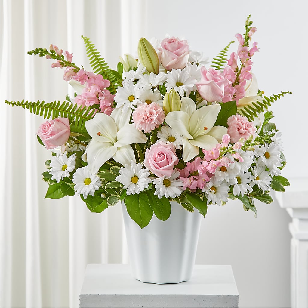 Soft Touch Tabletop Basket – Nextdayflowers.net, Tontitown AR