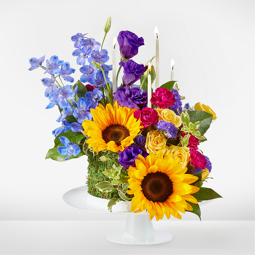 Star of the Day Floral Cake – Nextdayflowers.net, Tontitown AR