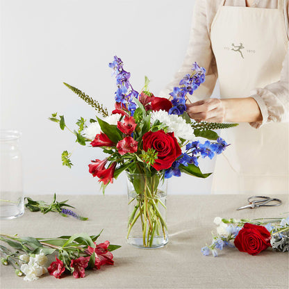 Star Spangled - A Florist Original –  Nextdayflowers.net, Tontitown AR