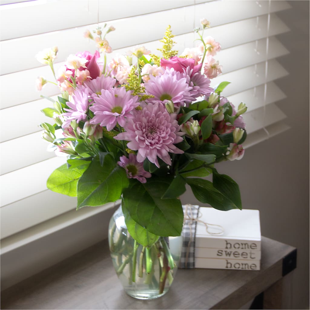 Pastel Tradition - A Florist Original –  Nextdayflowers.net, Tontitown AR