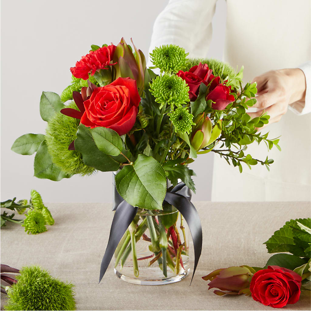 Heritage Kindle – A Florist Original –  Nextdayflowers.net, Tontitown AR