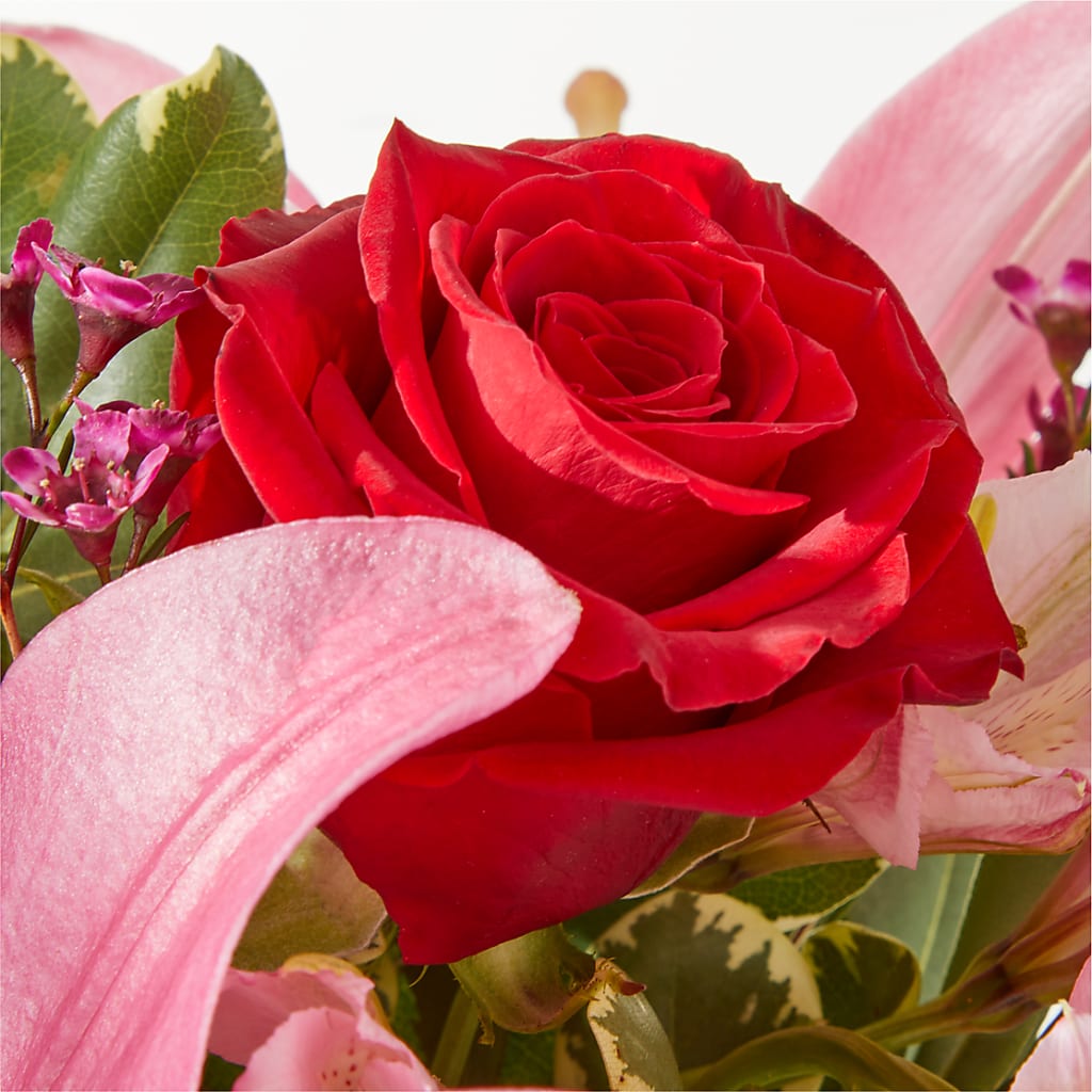 Lucky in Love Bouquet –  Nextdayflowers.net, Tontitown AR