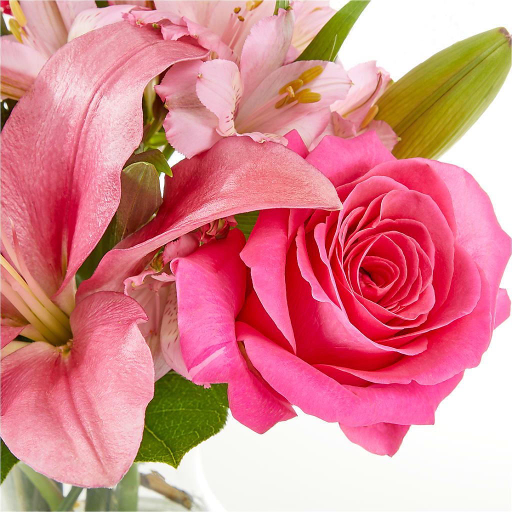 Lots of Love Bouquet –  Nextdayflowers.net, Tontitown AR