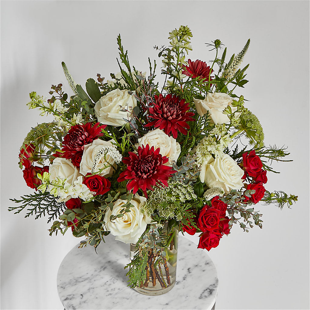 Favorite Traditions Bouquet –  Nextdayflowers.net, Tontitown AR