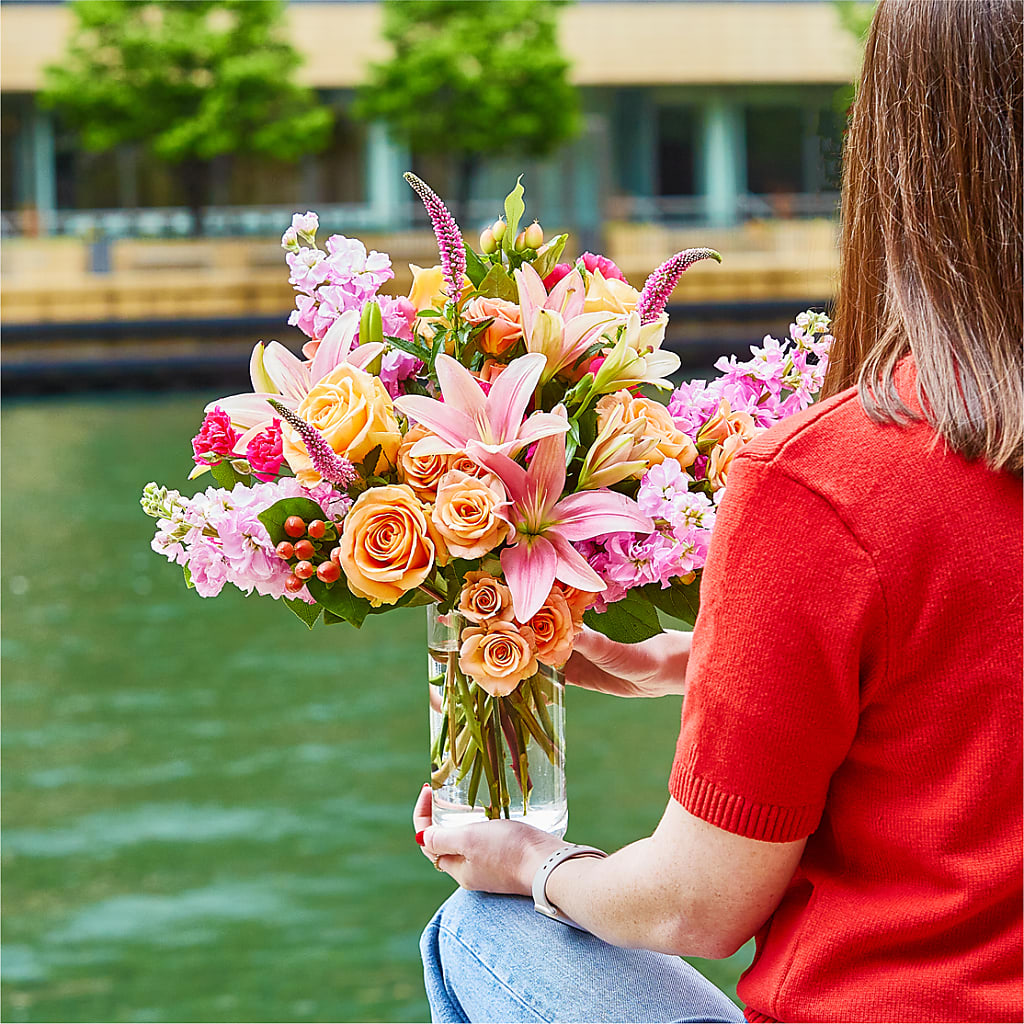 Bisous Bouquet –  Nextdayflowers.net, Tontitown AR